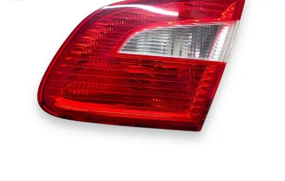Skoda Superb B6 (3T) Tailgate rear/tail lights 3T5945094 270602