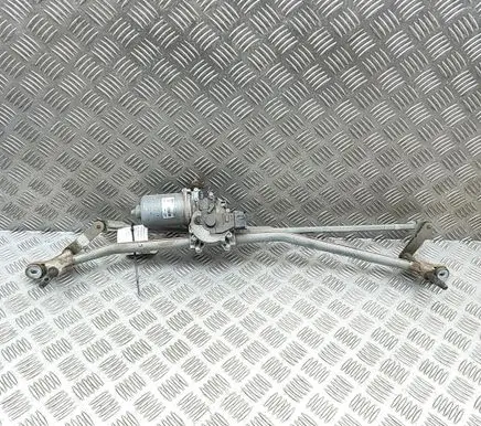 Nissan NV400 Front wiper linkage and motor 8200734792 141410360