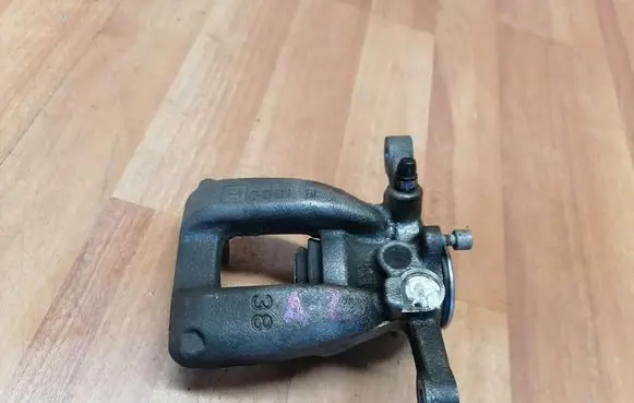 Rear brake caliper
