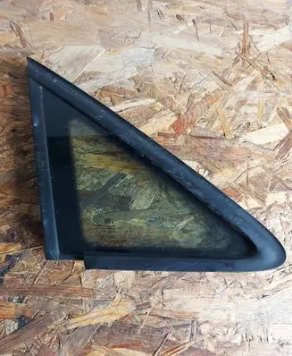 Volkswagen Touran I Front triangle window/glass 1T0845412