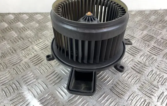 Dodge Durango Heater fan/blower AY2727006361