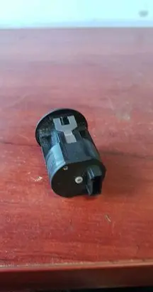 Passenger airbag on/off switch