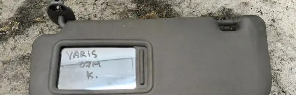 Toyota Yaris Sun visor