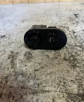 Seat Ibiza III (6L) Light switch 6L1941531AF 04062040