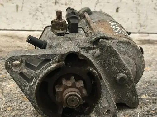 Toyota Yaris Starter motor