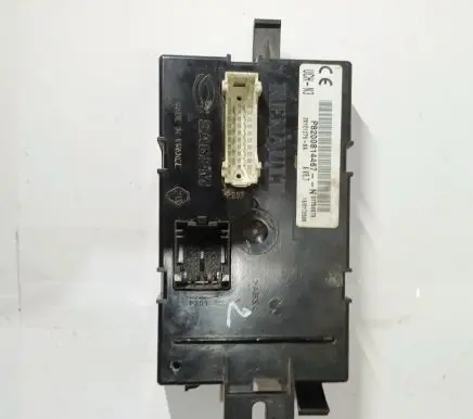 Renault Trafic II (X83) Comfort/convenience module P8200814467N 281212798A P8200814467