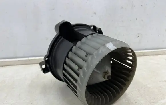 Mitsubishi Colt Heater fan/blower mf016070