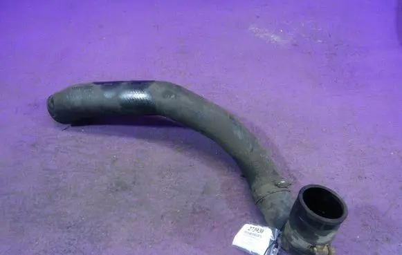 Mazda 3 I Intercooler hose/pipe