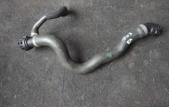 BMW X3 G01 Engine coolant pipe/hose 9797615