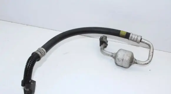Lexus CT 200H Air conditioning (A/C) pipe/hose