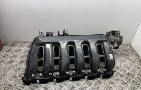 BMW 5 E60 E61 Intake manifold 7790701