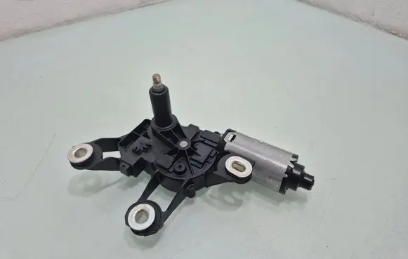 Ford Fiesta Rear window wiper motor 2S61A17K441AC