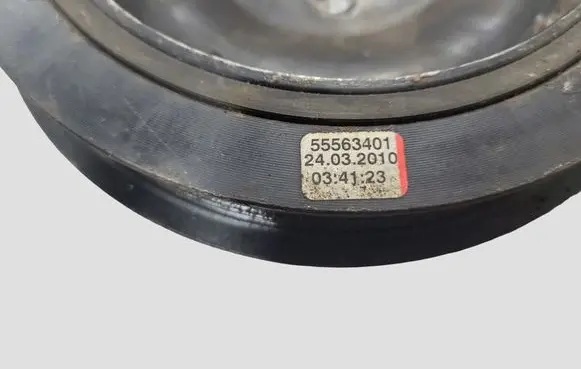 Opel Insignia A Crankshaft pulley 55563401