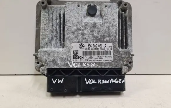 Volkswagen Touran I Engine control unit/module 03G906021LR 0281013260