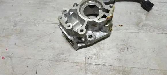 Mazda 2 Fuel pump bracket KC9EK5458