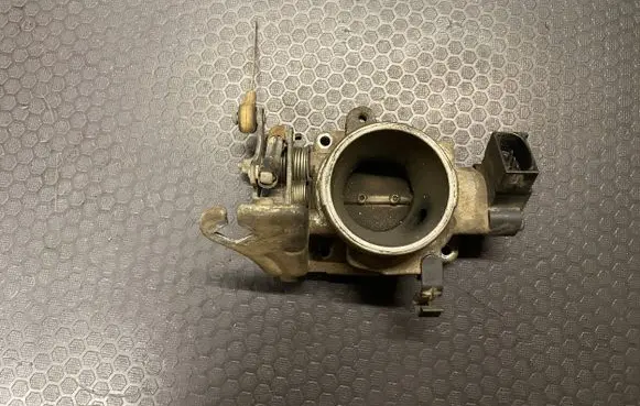 Ford Puma Throttle body valve 95BF9B989 PBTGF30 JBD810B