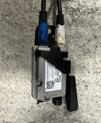 BMW M3 F80 USB control unit 9355549 19163010