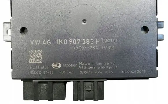 Volkswagen Multivan T6 Tow bar trailer control unit/module 1K0907383H