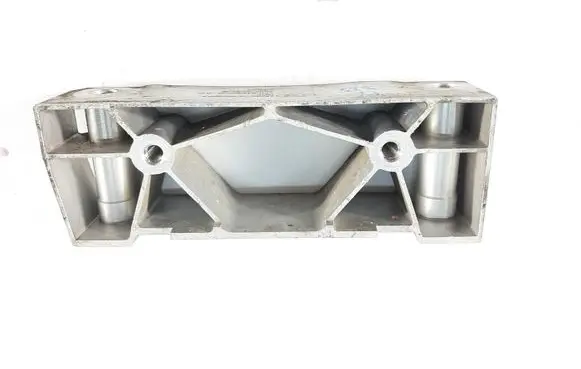 Audi Q5 SQ5 Gearbox mounting bracket 4S0813857B