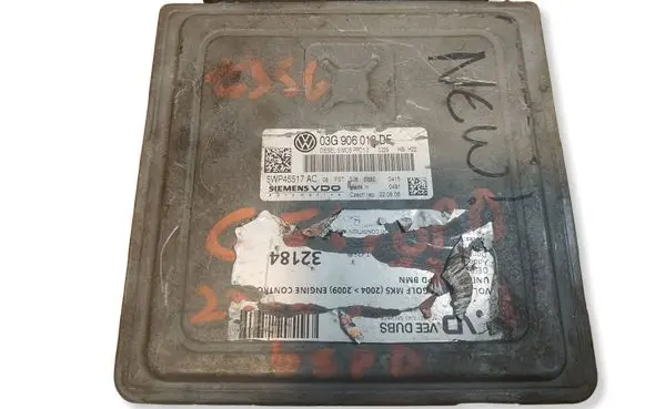 Volkswagen Golf V Engine control unit/module ECU 03G906018DF 5WP45517AC PPD12