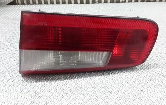Renault Laguna II Tailgate rear/tail lights 8200002476