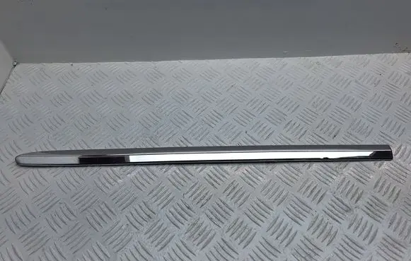 Toyota Avensis T270 Front door trim (molding) 10141490 TD40020047ZB00P PZ415T049202