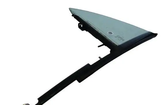 Mercedes-Benz CLS C218 X218 Rear vent window glass A2187300255
