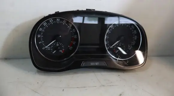 Skoda Fabia Mk3 (NJ) Clock 