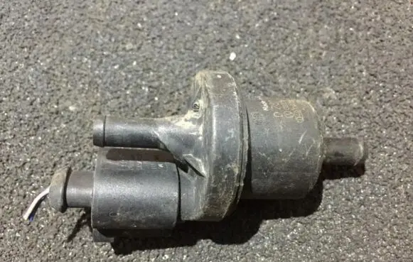 Valve vacuum
