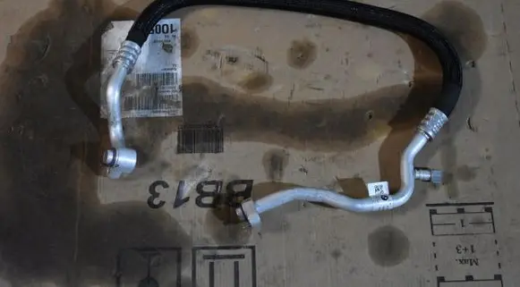 BMW X3 G01 Air conditioning (A/C) pipe/hose 9868417