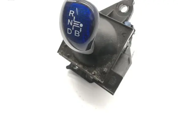Toyota Auris E180 Gear shifter/selector 75C583