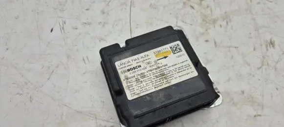 Opel Combo D Airbag control unit/module 51881771