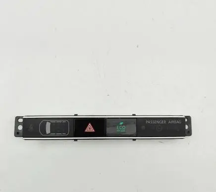 Mitsubishi Outlander Hazard light switch 8002C642B 8002C642