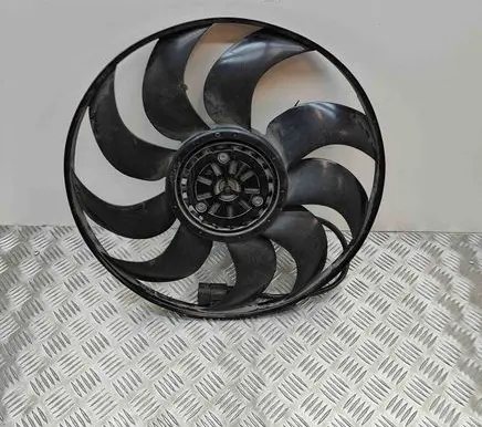 BMW 7 G11 G12 Fan impeller 8617086