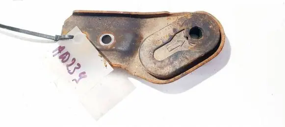 Opel Zafira B Radiator mount bracket 13118278