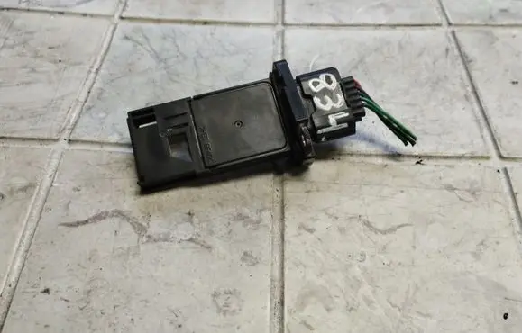 Nissan Note (E11) Mass air flow meter