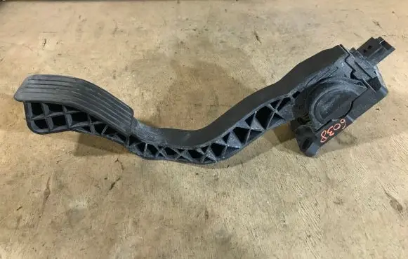 Citroen C3 Accelerator throttle pedal 0280752251 9646702180