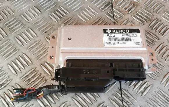 KIA Soul Gearbox control unit/module 9544023325