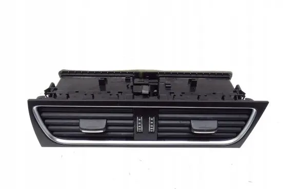 Audi A5 8T 8F Dashboard side air vent grill/cover trim 8T2820951D