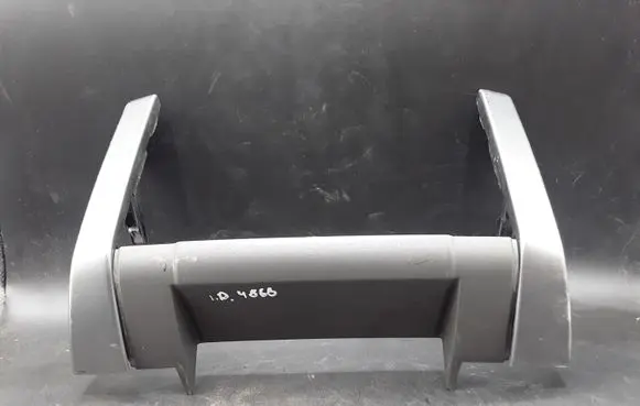Land Rover Range Rover Sport L320 Radio/GPS head unit trim FAE500102 FAE500122 FAE500132