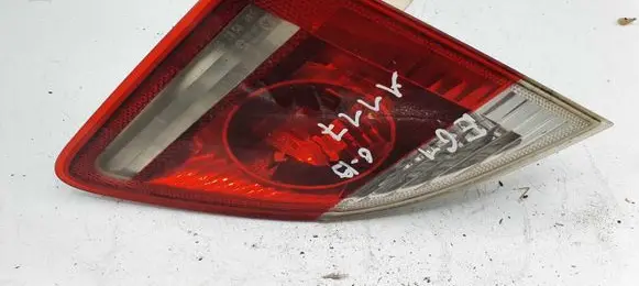 BMW 5 E60 E61 Tailgate rear/tail lights 7165829 27880104 63216925893