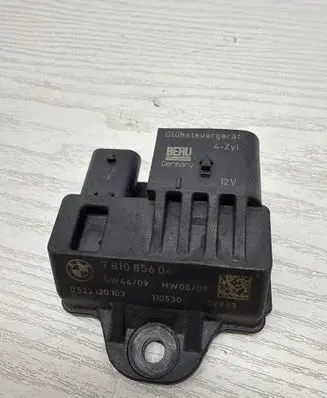 BMW 5 F10 F11 Glow plug pre-heat relay 7810856 0522120103 110530