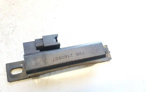 Nissan Leaf I (ZE0) Antenna control unit fd02160907