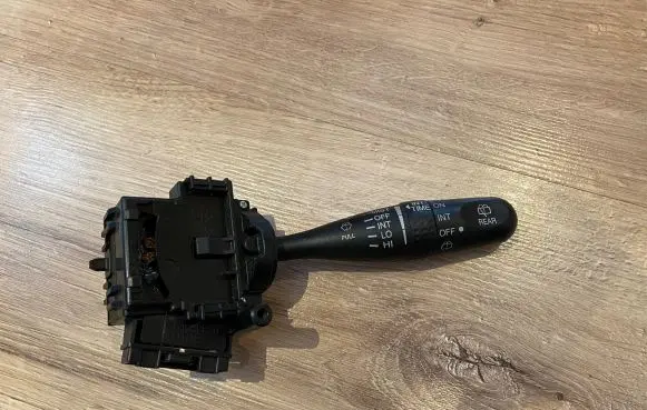 Toyota Corolla Verso AR10 Wiper control stalk