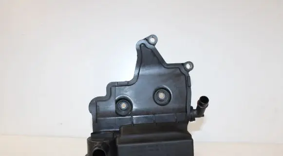 Ford Mondeo MK IV Oil breather separator 9671271480 9670033180