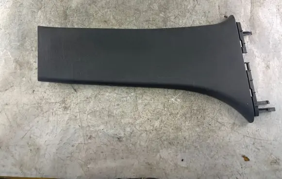 Volkswagen PASSAT B5.5 (B) pillar trim (bottom) 3b0867298