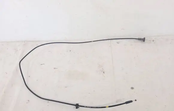 Hyundai i30 Engine bonnet/hood lock release cable 2R0001I23