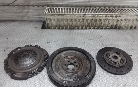 Skoda Roomster (5J) Clutch set kit 045141031A