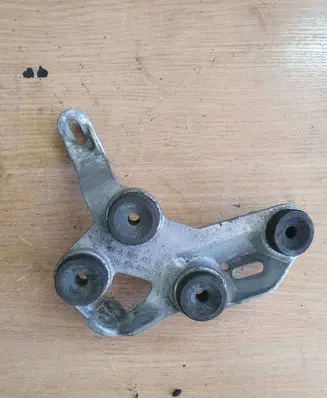 Mercedes-Benz C W205 ABS pump bracket A2054312240 GD01774