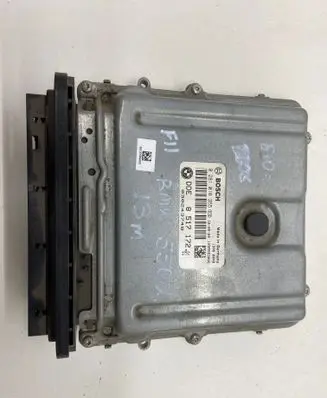 BMW 5 F10 F11 Engine control unit/module 0281018355 DDE851717201